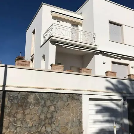 Apartament Waterfront Santa Marinella